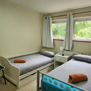 Homestay Twin In Crawley,gatwick,west Sussex, Ifield